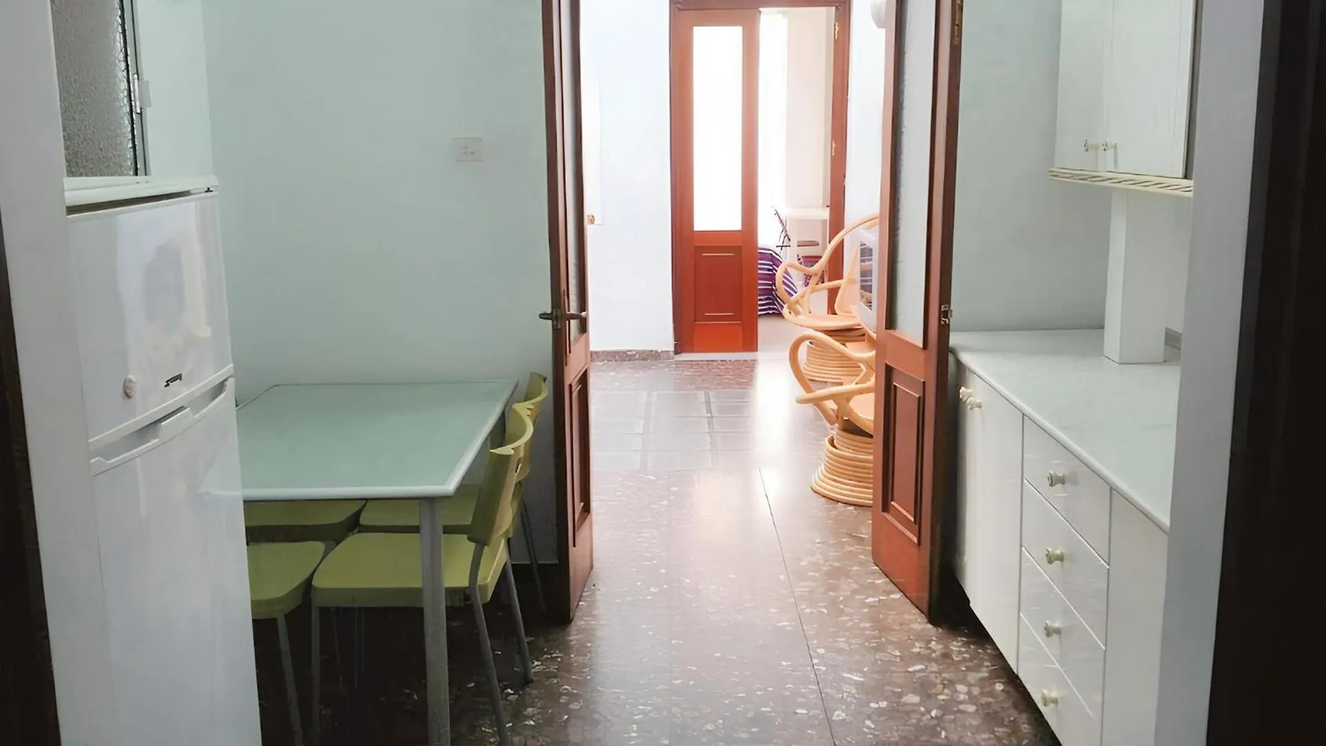 Spacious Apartment In The Heart Of Cadiz 130 M² City View إسبانيا